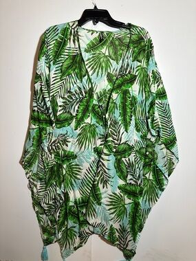BCBG Paris Green Leaf Print Kimono